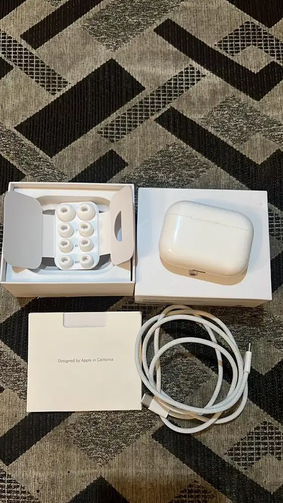 Airpods pro 3 Like New Fullset Garansi On