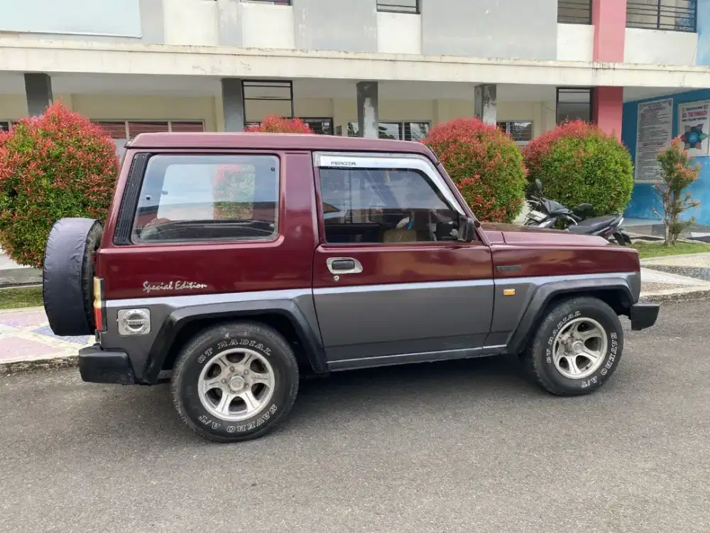 Feroza 1995 SE pajaj hidup, plat BA, AC dingin
