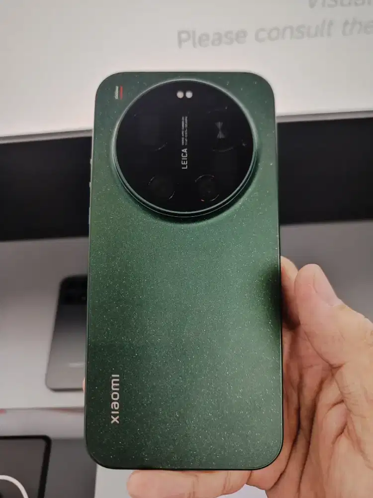 Xiaomi 17 Ultra Free Photography Kit & Buds