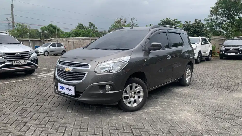 KM Low Pajak Hidup Harga Murah Chevrolet Spin 2015 NOM