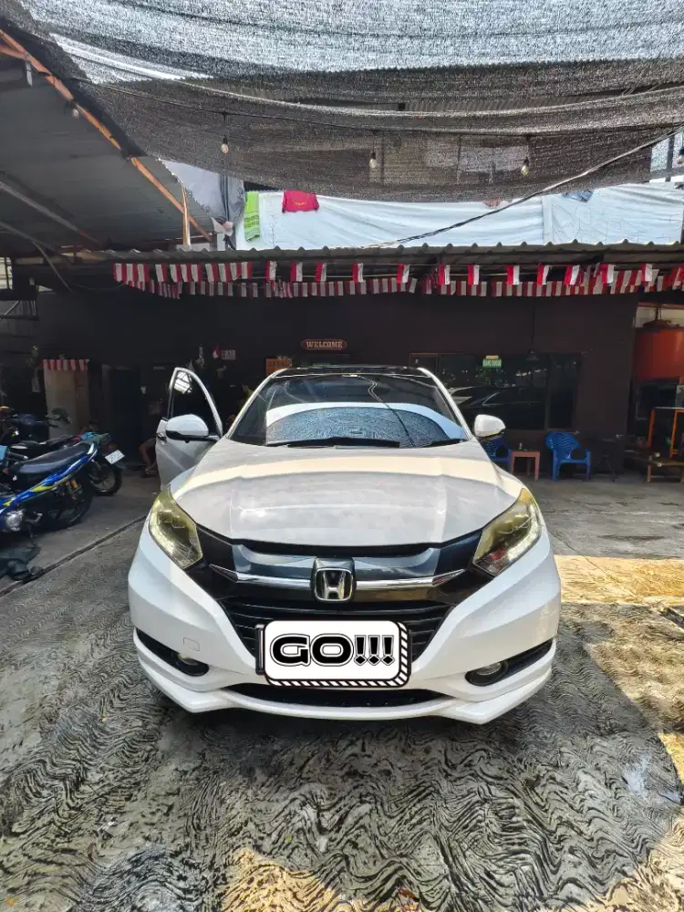 Dijual HRV Prestige 1.8 A/T 2015