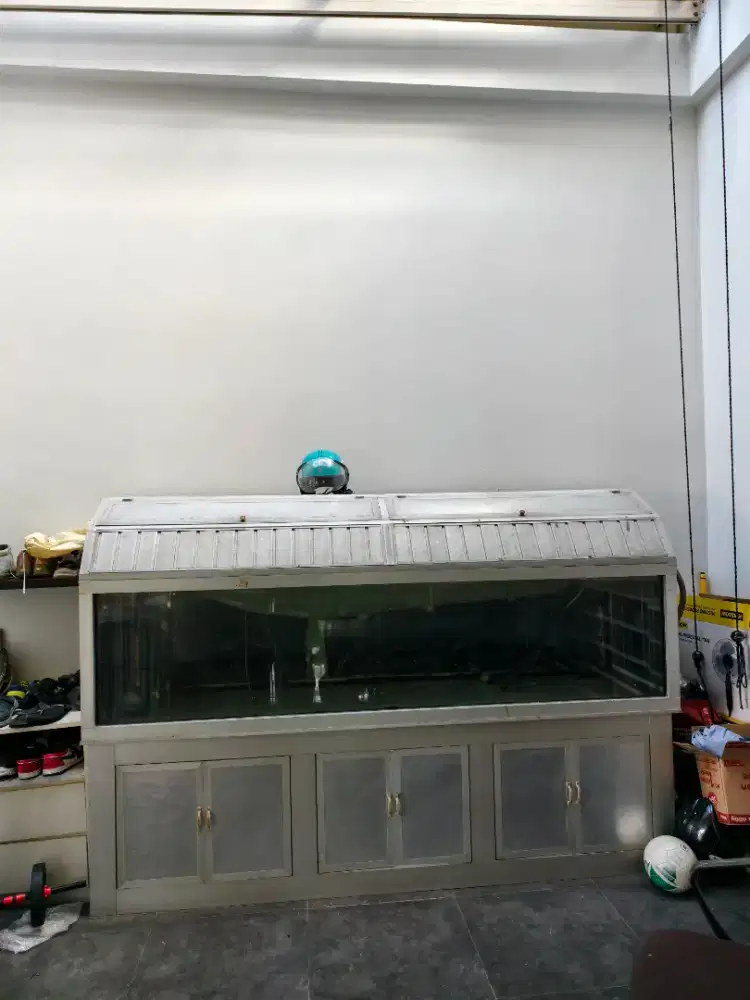 Dijual Aquarium Besar