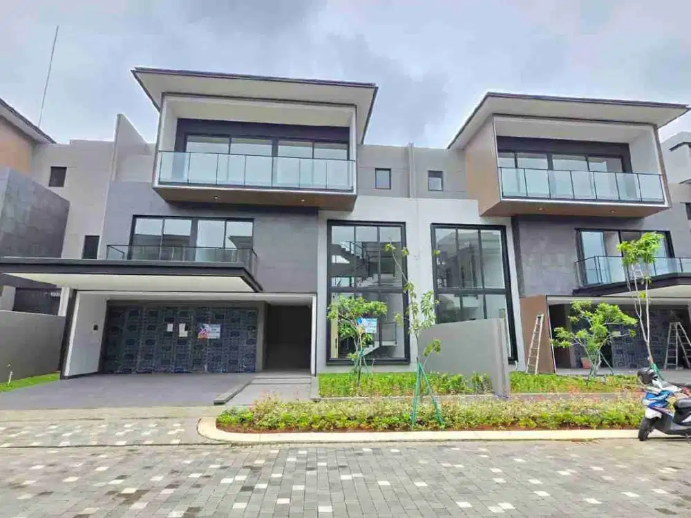 Disewakan Rumah Mewah Navapark Cluster Layton - BSD