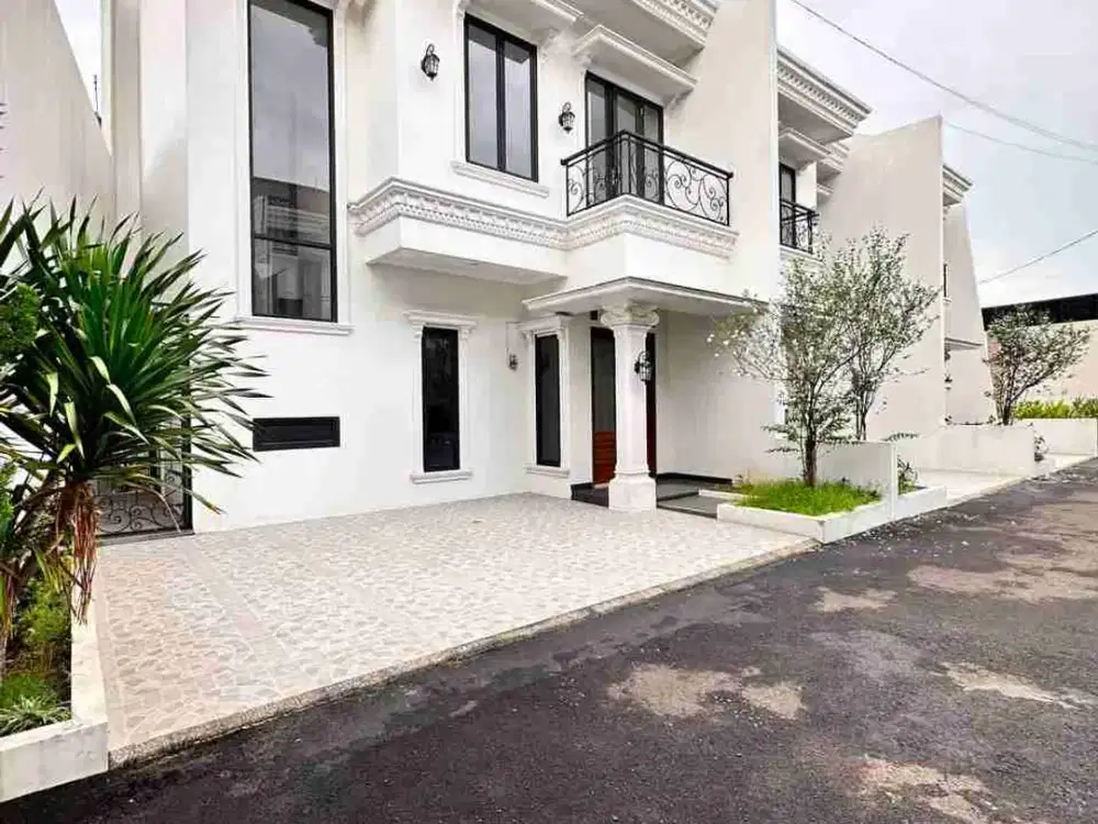 SIAP HUNI DIJUAL Rumah American Classic Bisa KPR Mewah– Pondok Gede Kota Bekasi