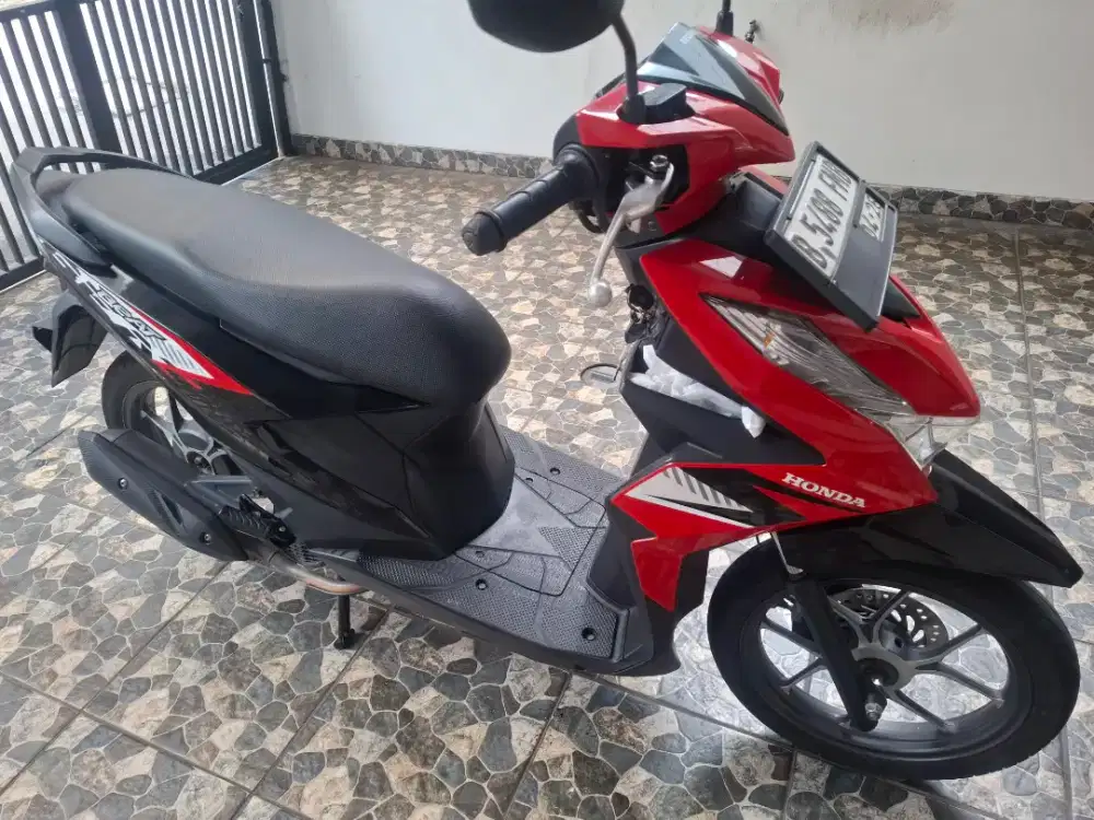 Km33rb pajak 4/2027 starter Oke, honda beat CBS 110 LED 2023 full Ori.