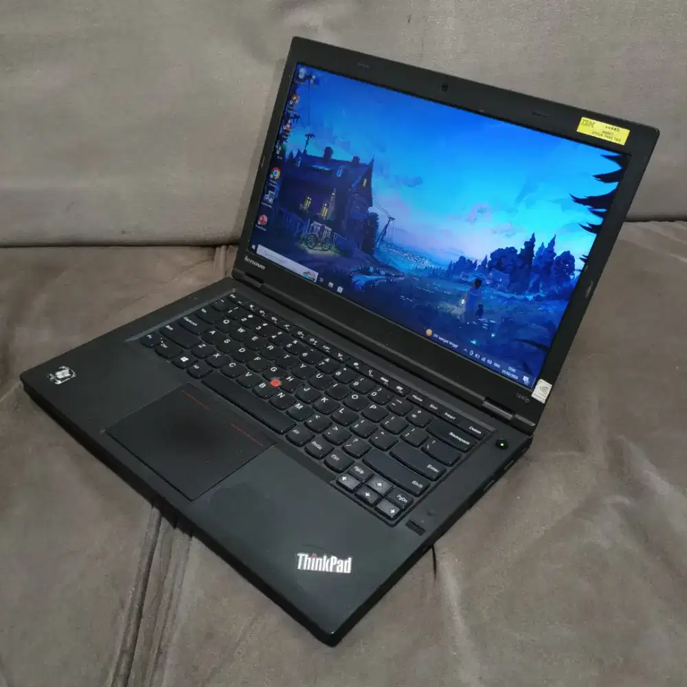 Laptop Murah Lenovo Thinkpad Core i5, Ram 10 GB, SSD 128 GB