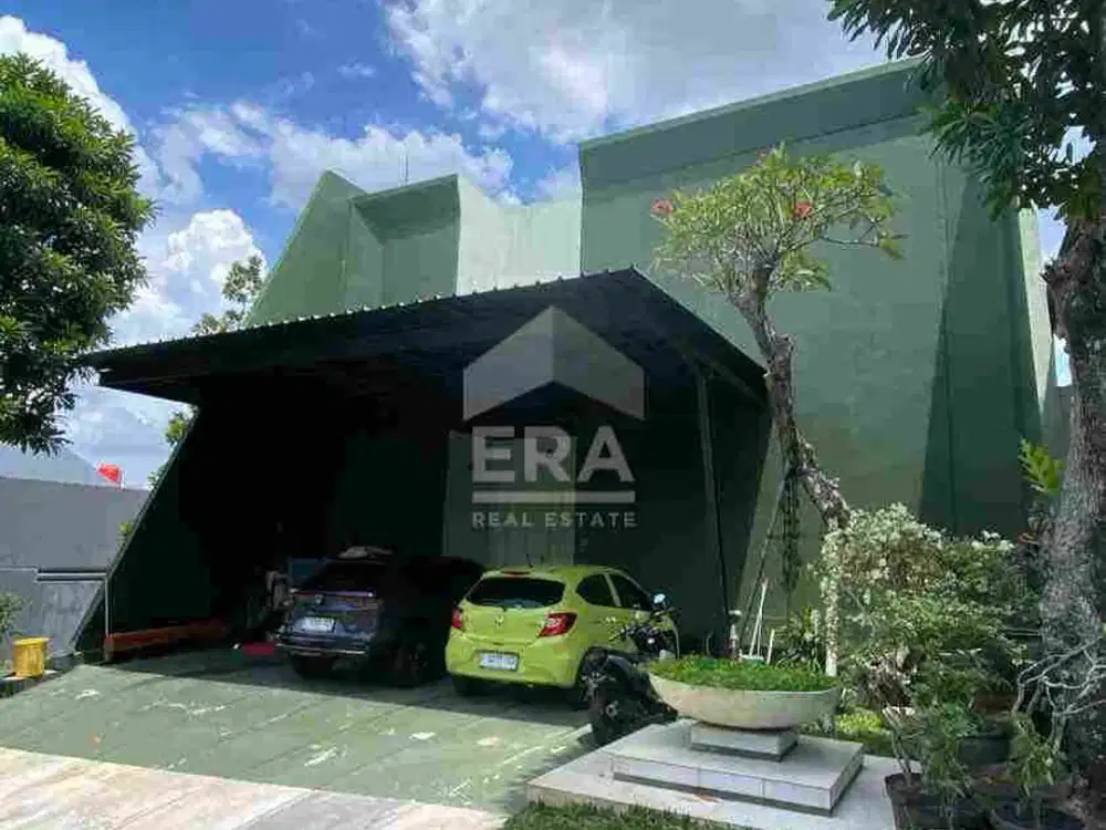 RUMAH DIJUAL! The Ultimate Zen Sanctuary: Rumah Mewah Sentul City dengan Private Lap Pool & Desain Estetik.
