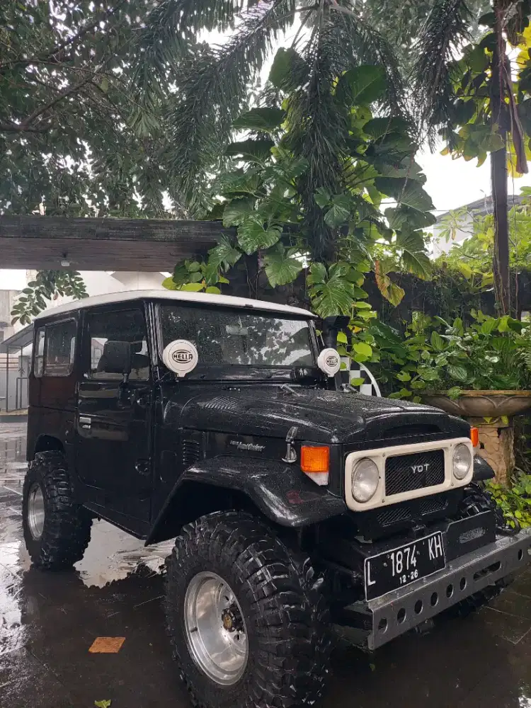 Landcruiser hardtop fj 40th 1981 super antik istimewa sekali
