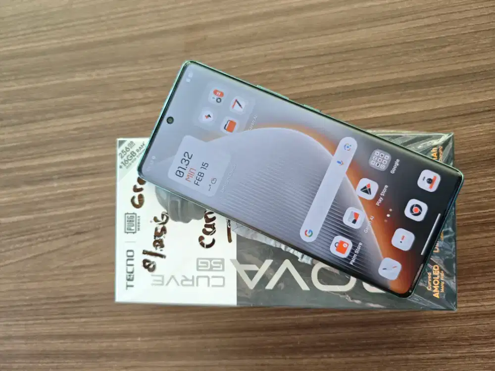 TECNO POVA CURVE 5G8/256GB