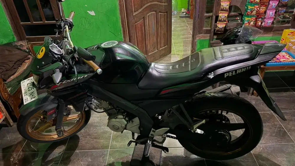 Dijual Motor Yamaha Vixion 2015