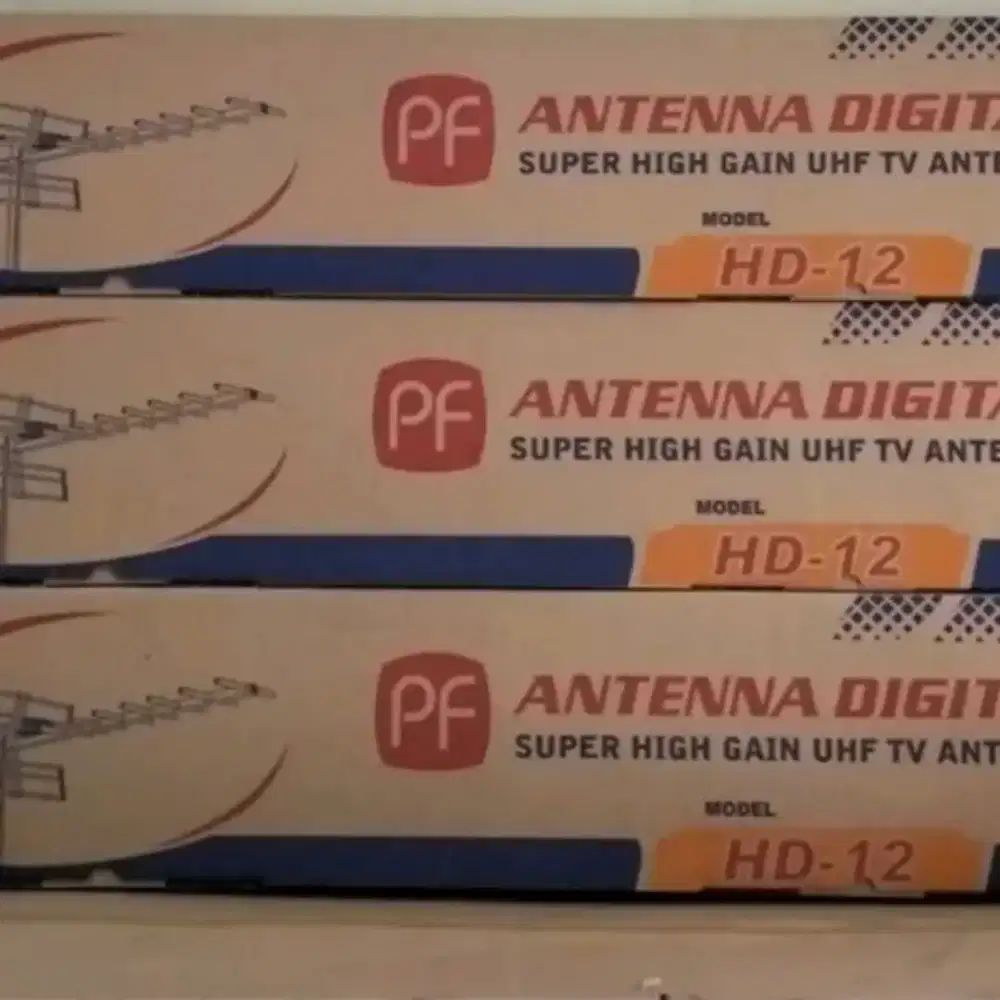 Tekhnisi ahli pemasangan Antenna tv digital siaran muncul