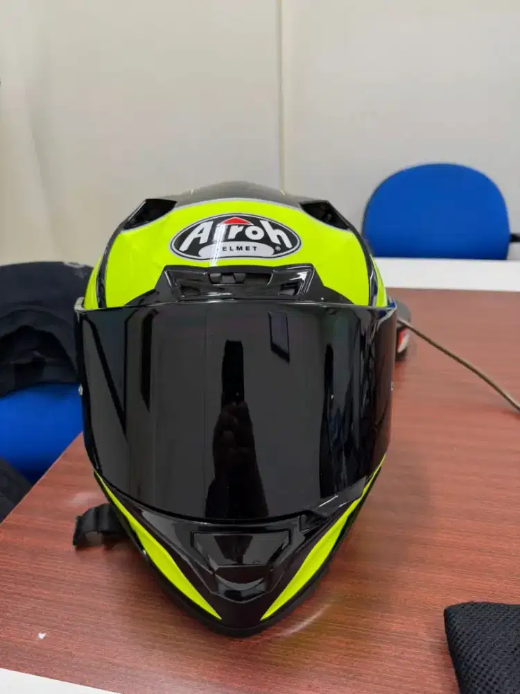 Helm Airoh Valor