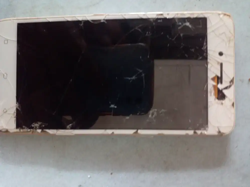 Dijual hp Oppo A57 kondisi mati