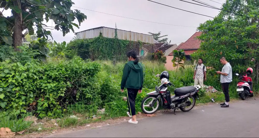 Lokasi Strategis Tanah Pekarangan Selatan Bandara Adi Soemarmo