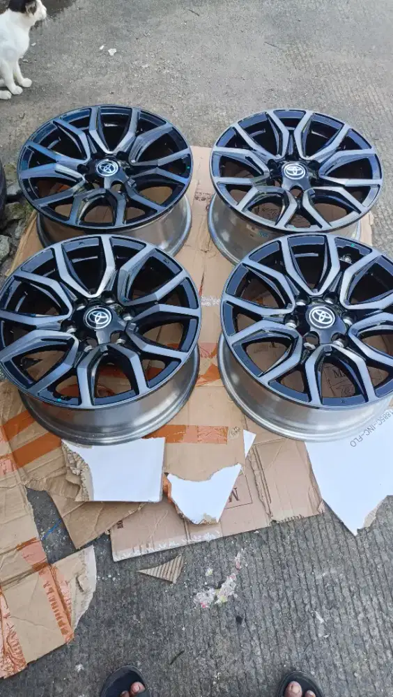 Jual velg copotan baru Fortuner GR 4x4 R18 original