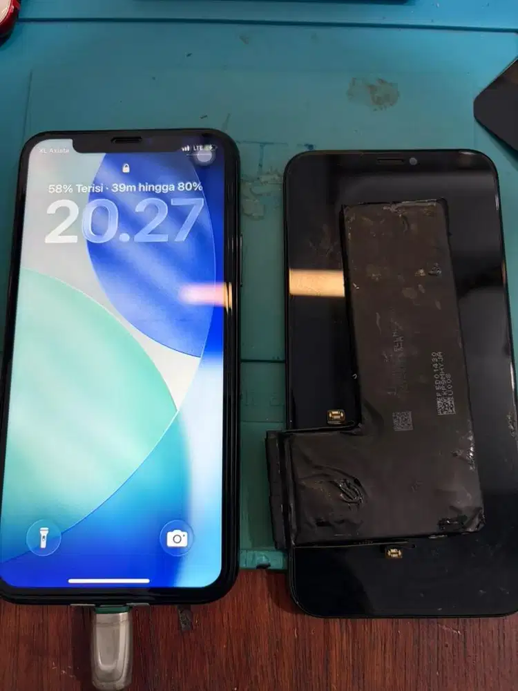 Ganti lcd dan baterai iphone 11 pro bergaransi