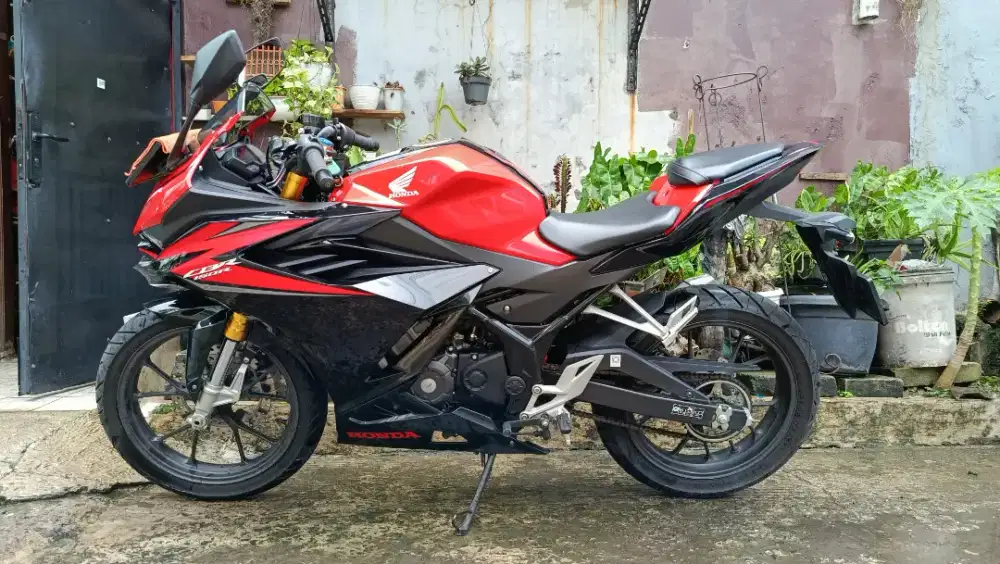Honda New CBR 150R 2022 K45R Red Black pajak ON surat ON