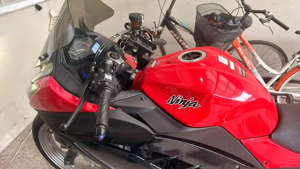 2014 KAWASAKI NINJA 250 FI Old