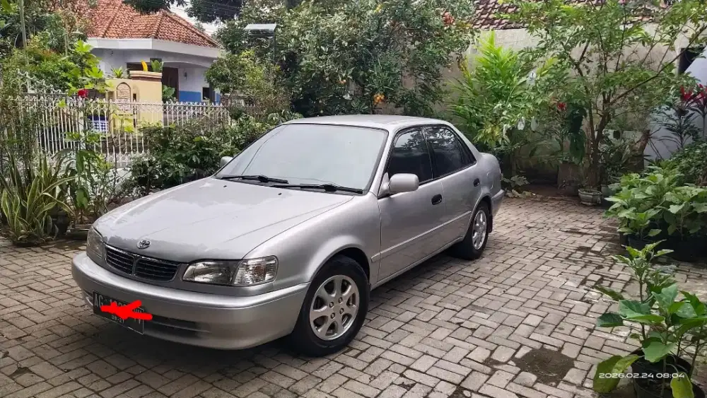 Toyota Corolla 2000 Bensin
