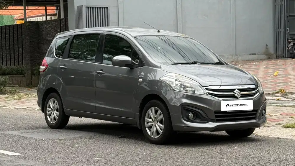 ERTIGA 2017 / 2016 Matic Bagus Murah Kredit Bekas Surabaya Istimewa