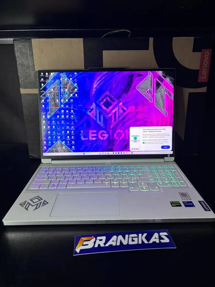 Lenovo Legion Slim 7 Core i7 RTX 4060