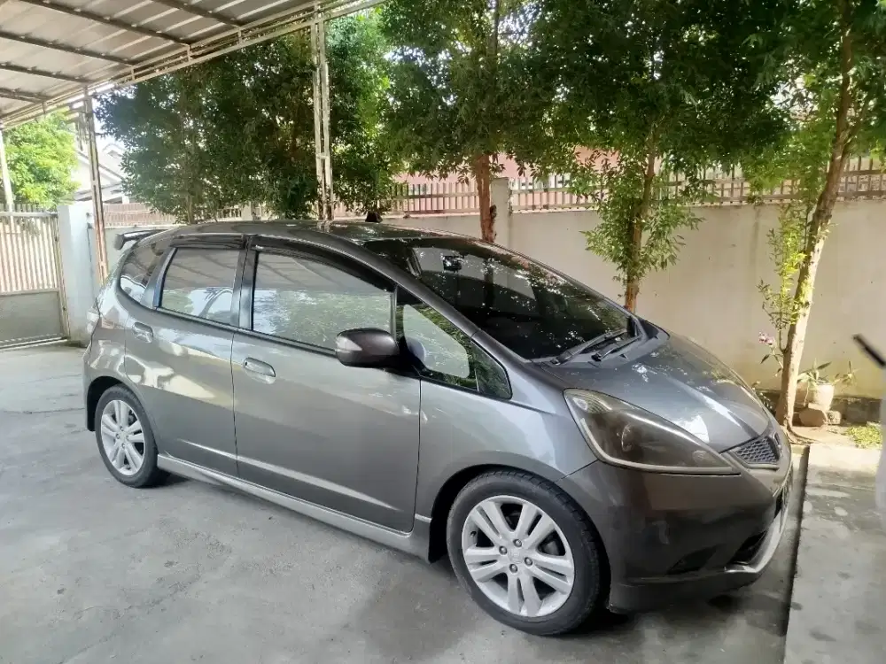 Honda jazz rs automatic