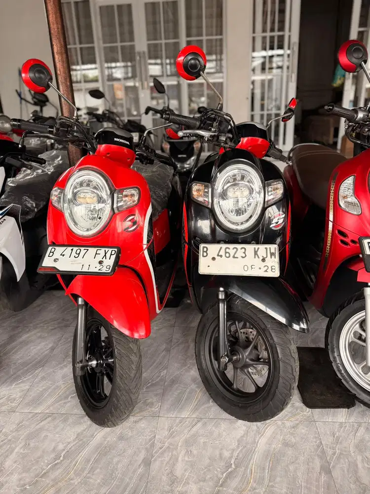 SCOOPY 2018 CASH KREDIT DP 500 rb