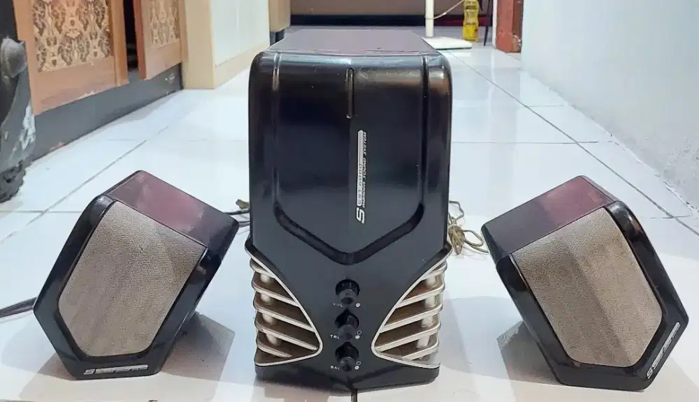 Speaker Simbadda CST6000