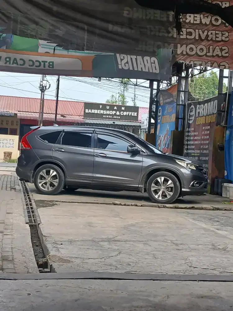 Dijual Mobil Honda CRV