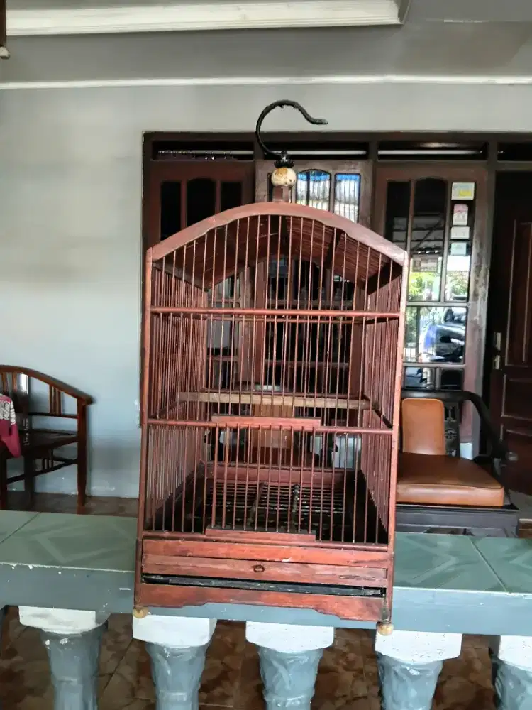 Sangkar bekas trotokan