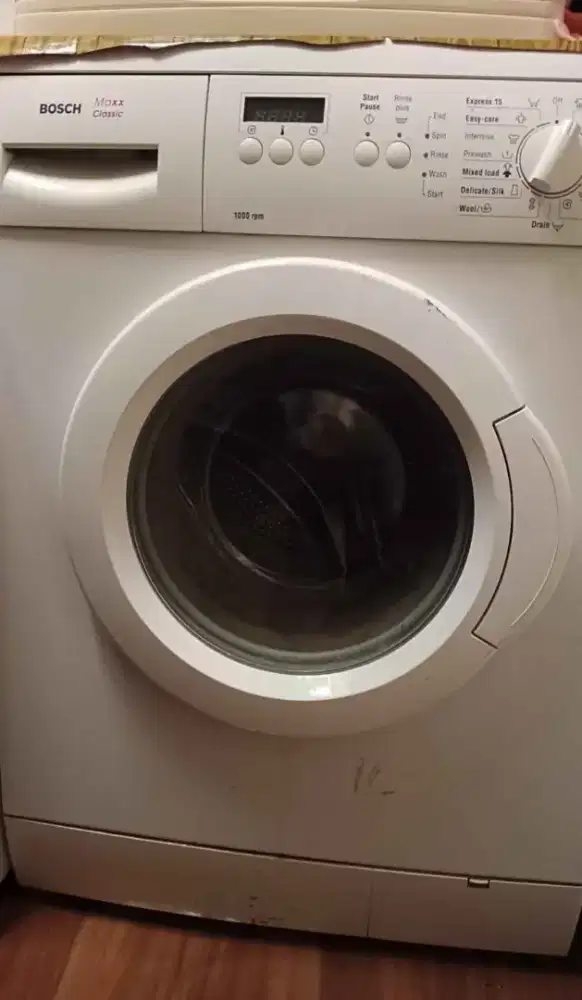Dijual mesin cuci front loading Bosch
