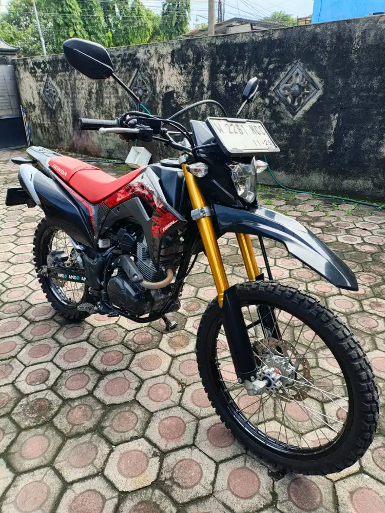JUAL CRF 2024, PEMAKAIAN 1 TAHUN. BISA NEGO!!