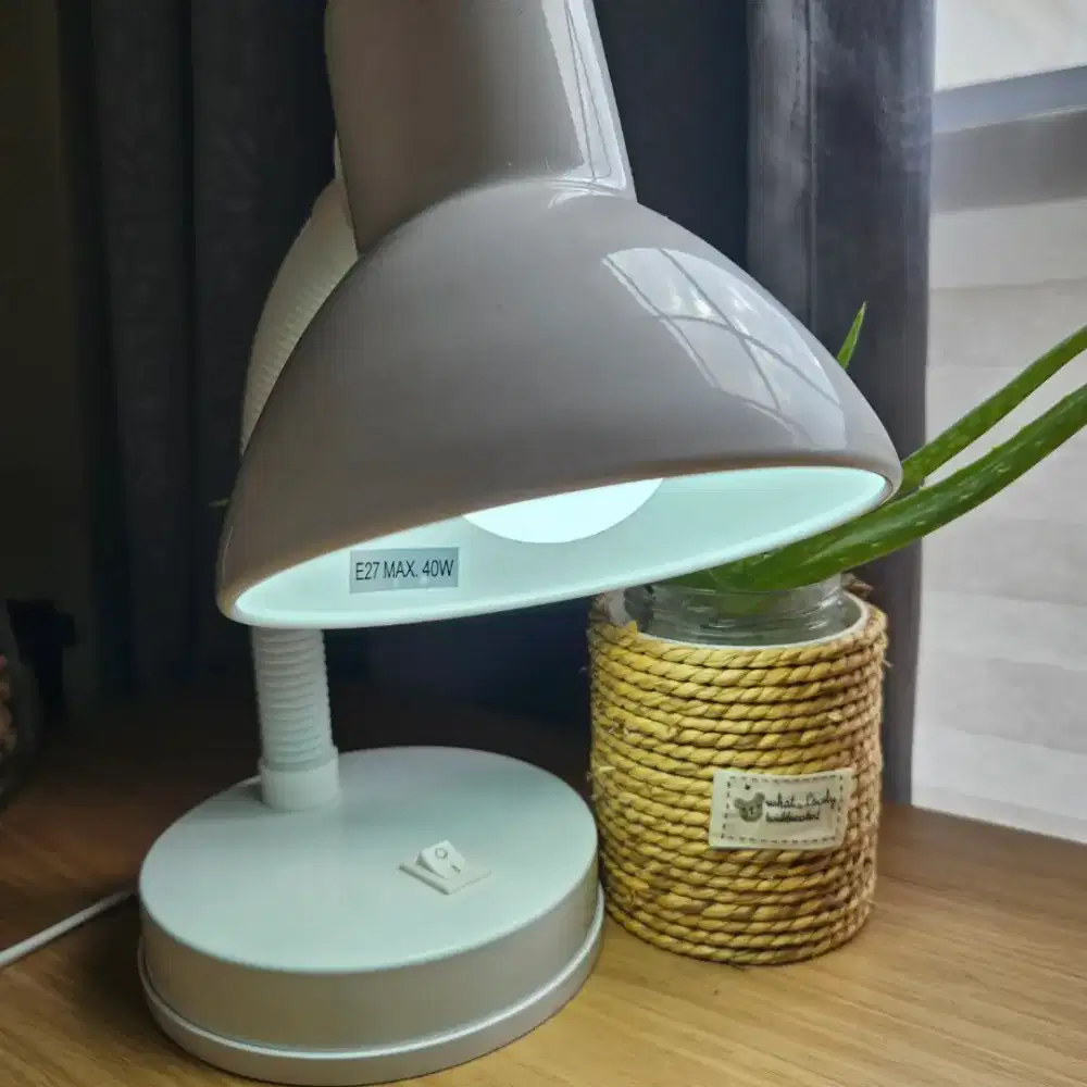 Table Light Lampu Belajar Lampu Kerja