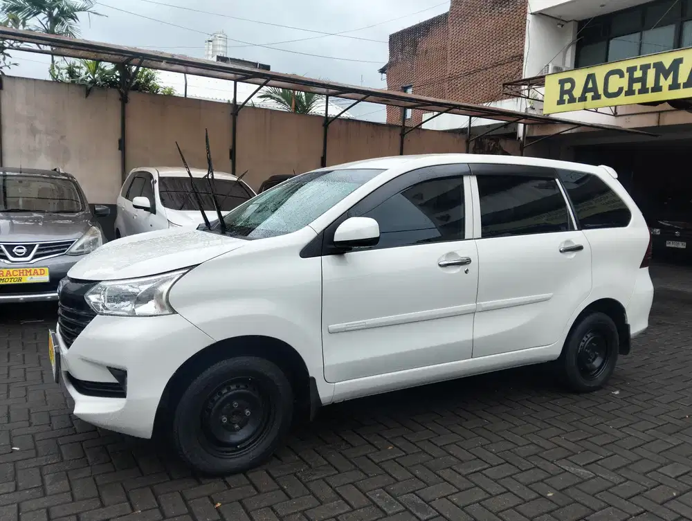 Daihatsu Xenia 2018 Bensin