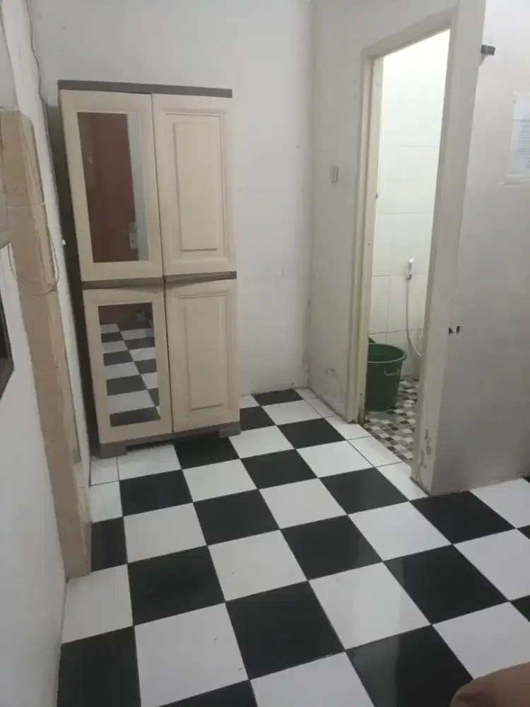 Kos sewa kanar laki2 strategis depan Griya antapani