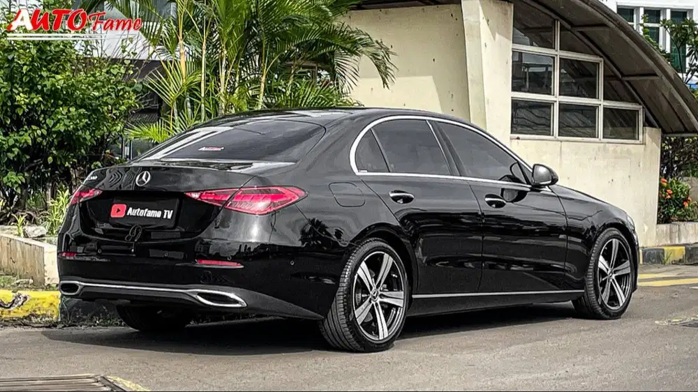 Mercedes Benz W206 C200 Avantgarde EQ Boost NIK 2022 Akhir Tgn 1 Dr