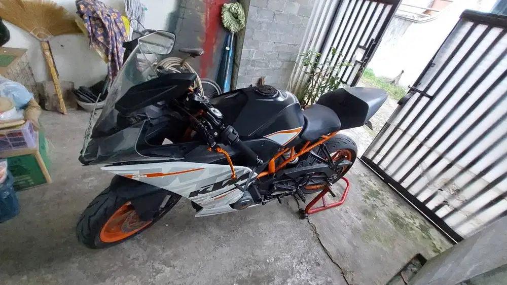 DIJUAL KTM RC 250 TAHUN 2017 ABS