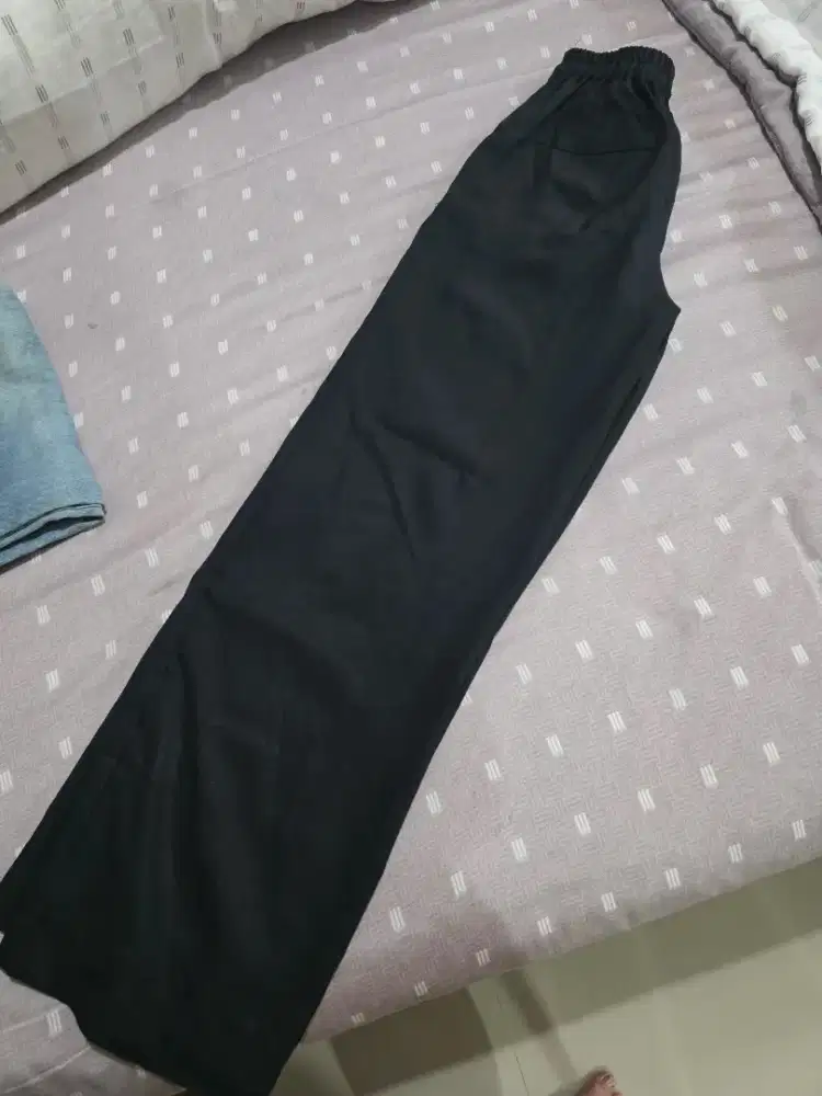 Celana kulot hitam