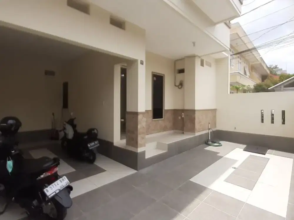 Dijual Rumah Baru  2,5 Lantai Siap Huni Duri Kepa Jakarta Barat