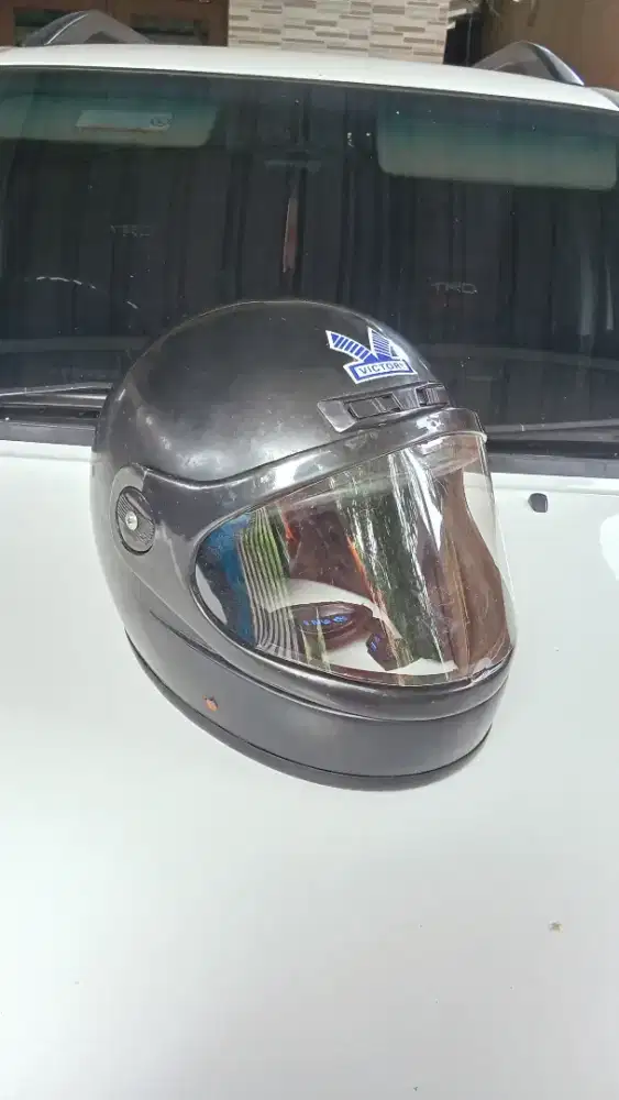 Dijual Helm jadul SMI Design Victory kondisi masih seorinya  oke bosku