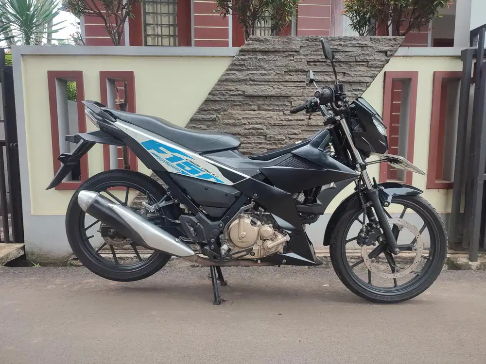 JUAL MURAH SATRIA FU 150 TAHUN 2016