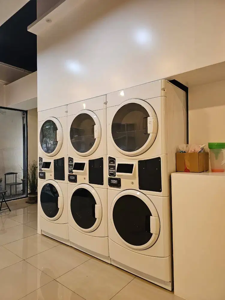 DICARI KARYAWAN LAUNDRY