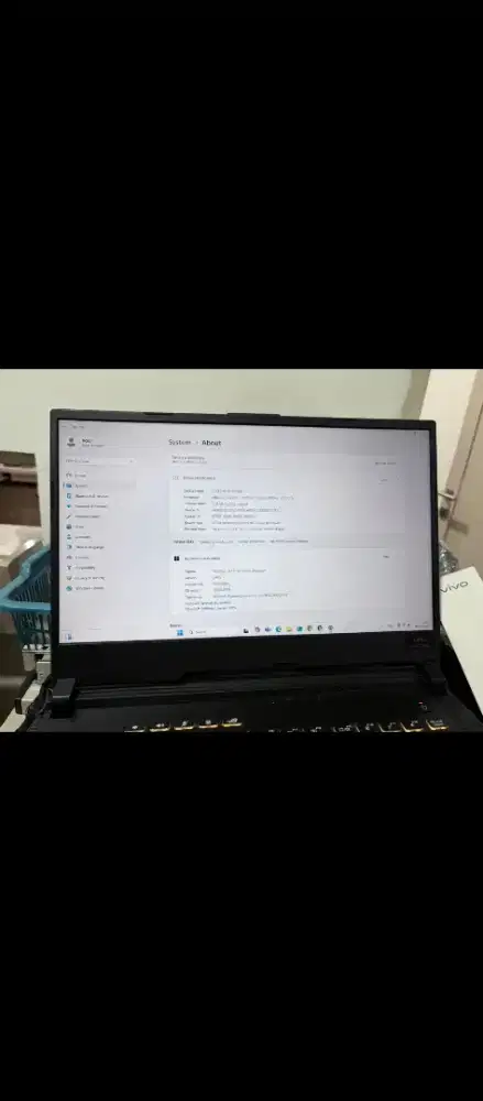 Dijual Laptop Gaming merk Lenovo ROG Strix G512 core i7