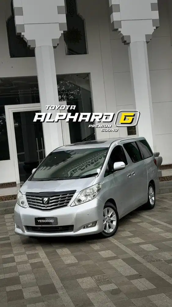 Toyota Alphard 2.4 G Premium Sound Silver on Beige low kilometer