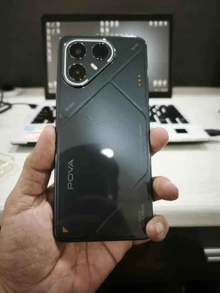 Tecno Pova 7 5G
