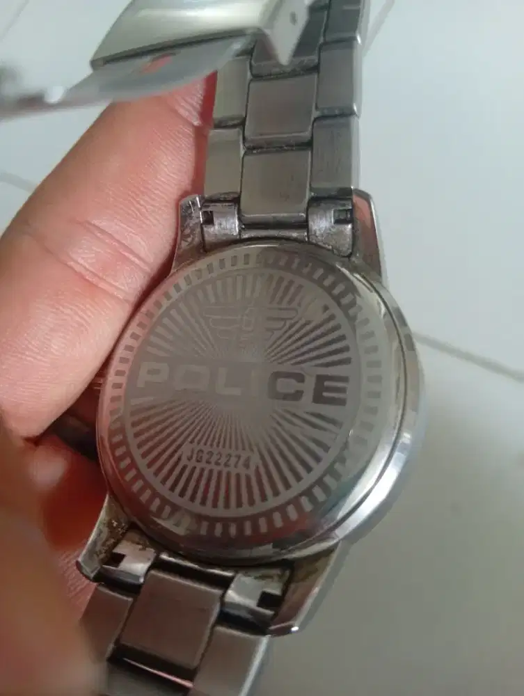 Jam tangan Police Klasik Ori