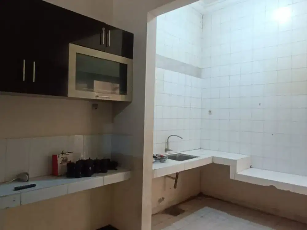 Disewakan Rumah Semampir Surabaya Timur