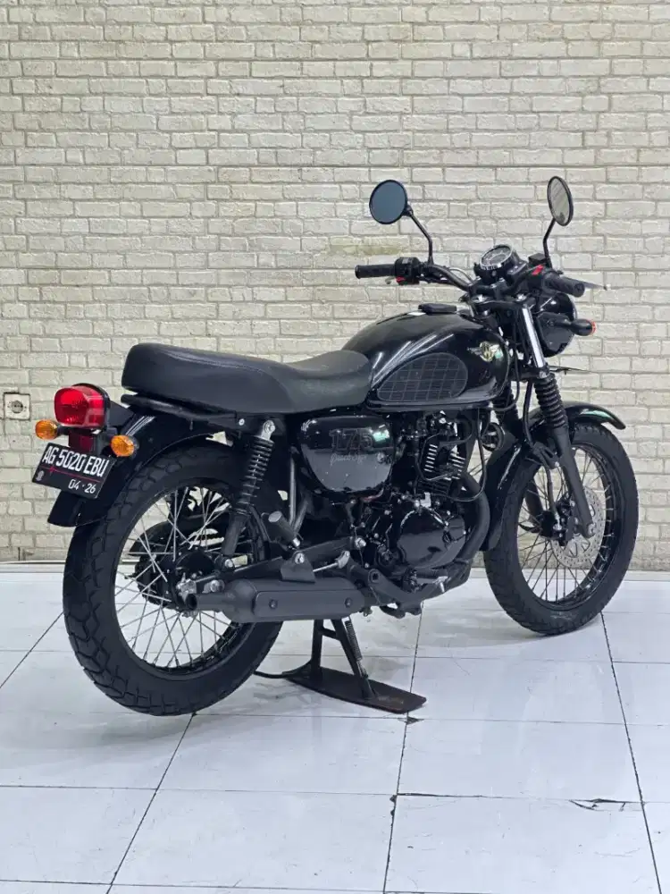 TERMURAH‼️ Kawasaki W175 SE 2020 Black Style Pajak Baru Mustika malang