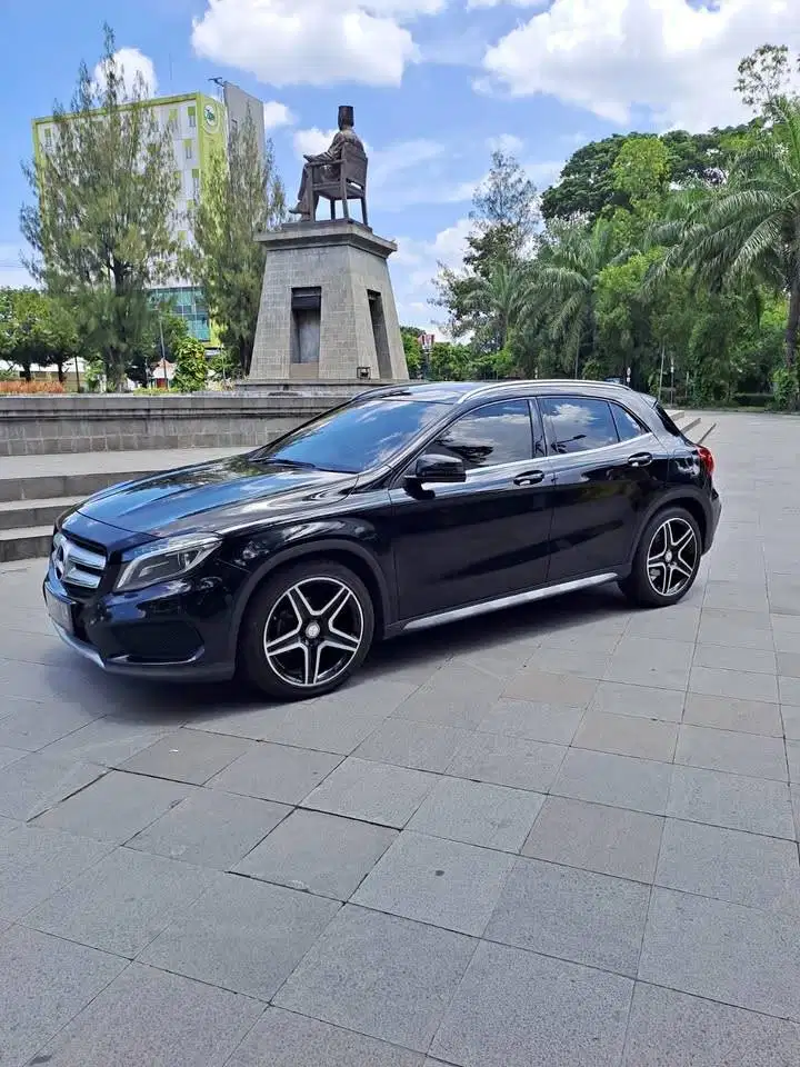 Mercedes Benz GLA 200 Sport