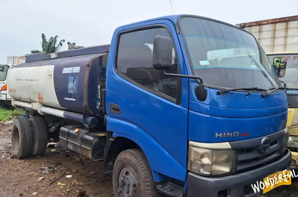 Hino Dutro 130HD Tangki 5000 liter  Ex Minyak Bio Solar Colt Diesel